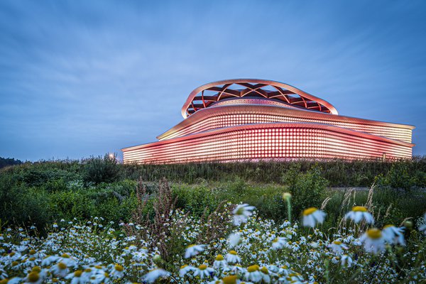 03 - Holland Casino Venlo exterior MVSA Architects ©Laurens_Eggen.jpg
