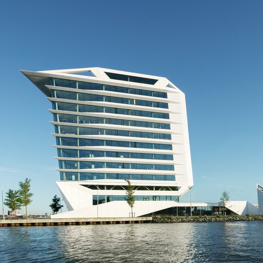Architect-Offices-European-HQ-Calvin-Klein-Tommy-Hilfiger-kantoren-Amsterdam-Houthavens-MVSA-p12.jpg