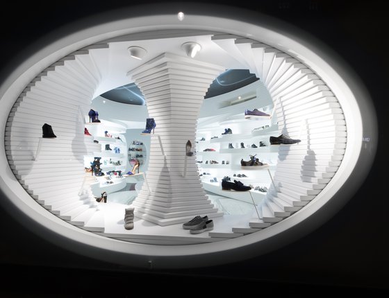 Architect-Retail-Shoebaloo-Store-Koningsplein-5-7-Schoen-Winkel-Amsterdam-MVSA-P6.jpg