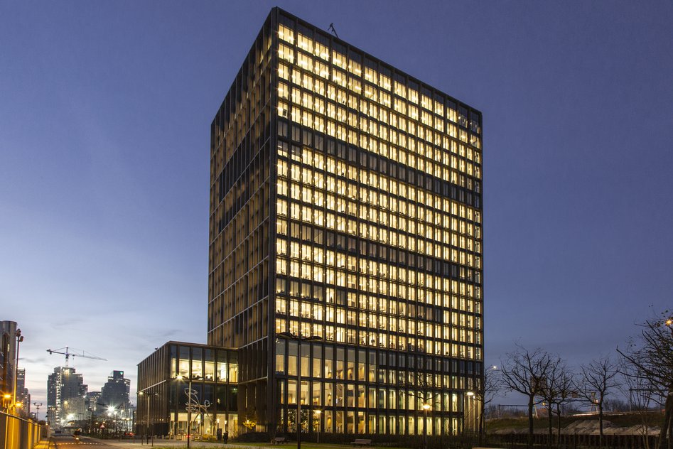 Architect-Offices-EMA-kantoren-Amsterdam-Zuidas-CGREA-MVSA©Barwerd van der Plas